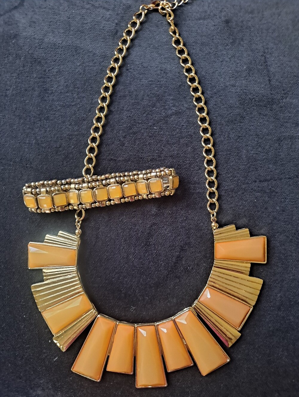 Set Necklace And Elastic Bracelet - Peach